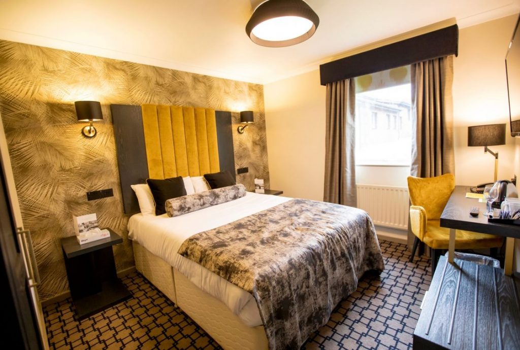 Dg denham grove double